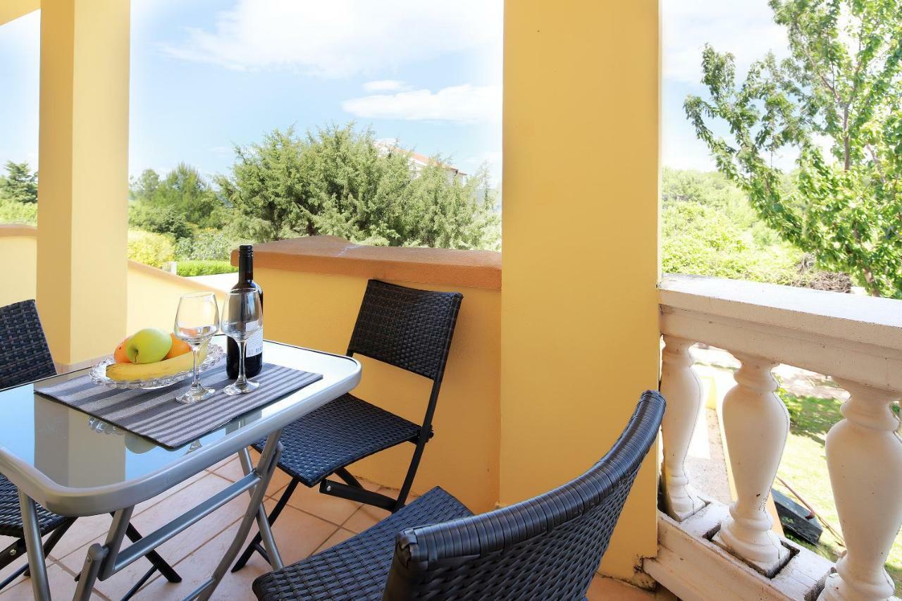Apartament Galboka *